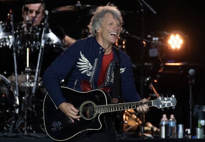Trago amargo para el rock: Jon Bon Jovi cancela sus planes y desata la máxima preocupación entre sus fans